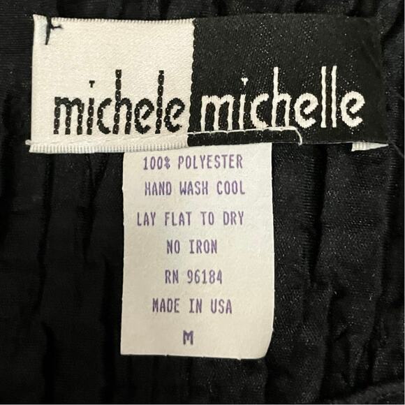 Michele Michelle Women's Black Crinkle Stretch Short Sleeve Blouse Vintage Sz M - Picture 4 of 5